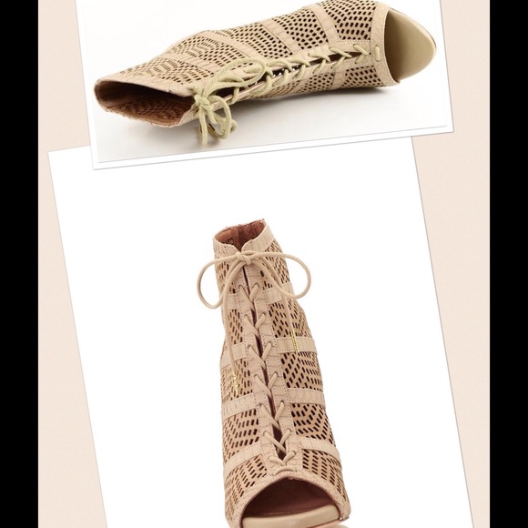 LAST PAIR NEW Joie "Shari" lace up booties - Picture 6 of 8